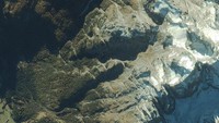 Gunung bernama Dolomit ini ketika saat bersalju, lokasi ini dijadikan tempat ski paling terkenal di dunia. Menampilkan beberapa warna kuning cerah hingga merah menyala dan ungu pada waktu matahari terbenam di setiap malamnya. Spaceimaging.com/Getty Images.