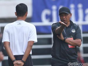 Rahmad Darmawan Sadar Belum Aman meski Sudah Bawa RANS Menang