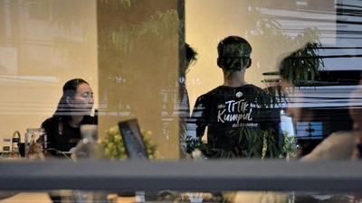 Asyiknya Nongkrong di Kopi Tikum