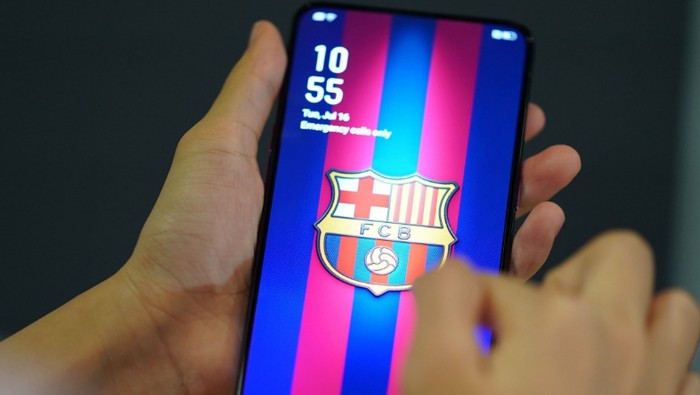Oppo Reno 10x Zoom Edisi Khusus Barca. (Foto: dok. Oppo via GSM Arena) Oppo Reno 10x Zoom Edisi Khusus Barca. (Foto: dok. Oppo via GSM Arena)