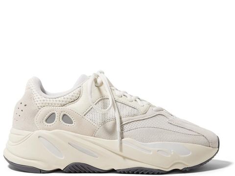 7 Jenis Sneakers yang Sudah Nggak Tren di 2019 Beserta Gantinya