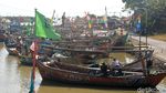 Cuaca Buruk, Nelayan di Cirebon Tidak Melaut