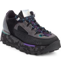 7 Jenis Sneakers yang Sudah Nggak Tren di 2019 Beserta Gantinya