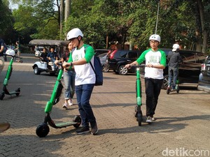 Grab Kenakan Denda Rp 300 Ribu Bagi Pengguna GrabWheels Nakal