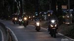 Edan! Pemotor Lawan Arus di Jalur TransJ