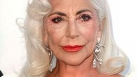 Penampilan Lady Gaga saat menjadi nenek-nenek. Dok. Ist