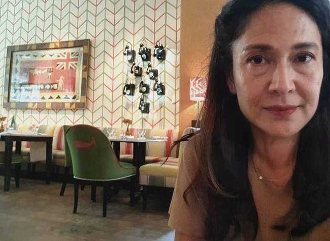 Dian Sastrowardoyo juga ikut selfie dengan menggunakan aplikasi FaceApp. Masih terlihat cantik ya Dian saat menua. Foto: Instagram @therealdisastr