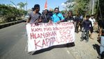 Foto: Ramai-ramai Menolak Penutupan Pulau Komodo