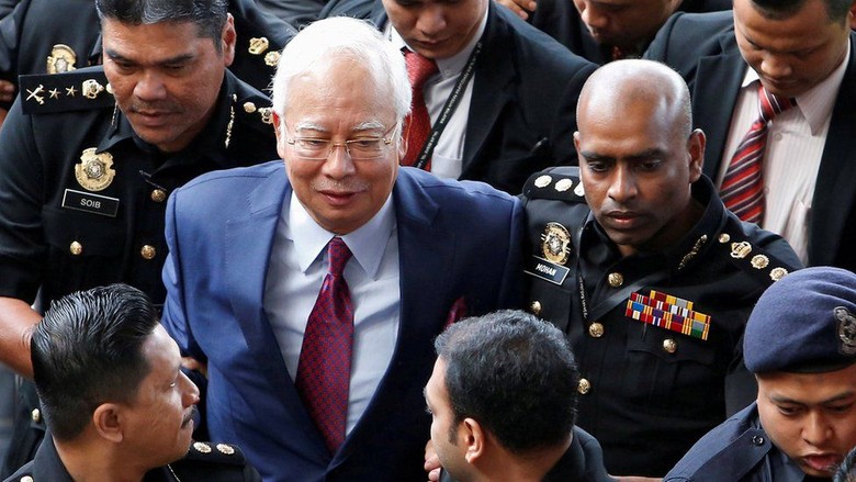 Disebut Habiskan Rp 11 M Sehari untuk Beli Perhiasan, Ini Kata Najib Razak Disebut Habiskan Rp 11 M Sehari untuk Beli Perhiasan, Ini Kata Najib Razak