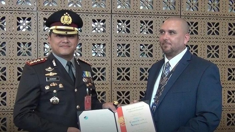 Bongkar Kartel Narkoba, Polres Jakbar Diberi Penghargaan oleh DEA Bongkar Kartel Narkoba, Polres Jakbar Diberi Penghargaan oleh DEA