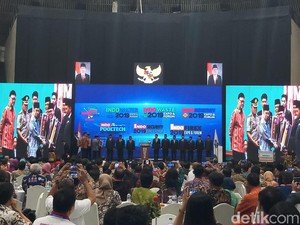 JK Beri Penghargaan ke Sejumlah Kepala Daerah Berprestasi, Ada TGB