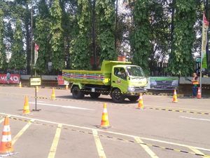 Keren! Truk Buatan Purwakarta Ukir Sejarah Produksi Tembus 500 Ribu Unit