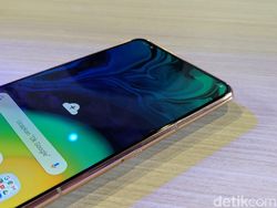 Penampakan Galaxy A80, Ponsel Anyar Samsung Seharga Rp 9,5 Juta
