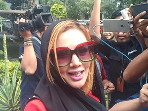 Kasus Ikan Asin Mulai Seret Artis Lain, Ini Kata Barbie Kumalasari