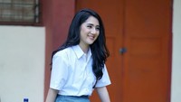 Lalu, jadi liburan bareng Hotman nggak nih Bella? Dok. Instagram/bellanova96