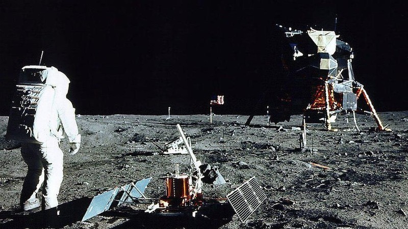 Bulan: Bukti foto mematahkan teori konspirasi pendaratan Apollo 11, 50 tahun lalu