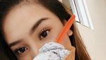 Yuk! Intip Anya Geraldine Saat Ngopi hingga Makan di Warteg