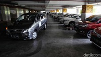 Sebelum sistem zonasi parkir ini diberlakukan, Pemkot Jakut juga sudah memfasilitasi uji emisi gratis dari Sudin Lingkungan Hidup Jakarta Utara.