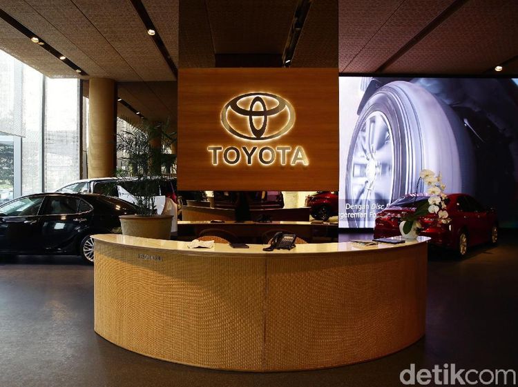 Keren! Ini Showroom Termewah Toyota di Indonesia