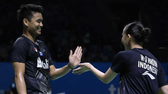 Tontowi Ahmad berpisah dengan Winny Oktavina Kandow dan akan menjalani debut dengan Apriyani Rahayu. (dok. Humas PBSI) Tontowi Ahmad berpisah dengan Winny Oktavina Kandow dan akan menjalani debut dengan Apriyani Rahayu. (dok. Humas PBSI)