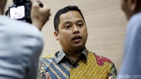 Perselisihan itu pun berujung pada pelaporan dari kedua pihak. Kemenkum HAM telah melaporkan Wali Kota Tangerang Arief Wismansyah ke polisi. Kapolres Metro Tangerang Kota Kombes Abdul Karim mengatakan ada beberapa poin yang dilaporkan, salah satunya masalah lahan Kemenkum HAM.