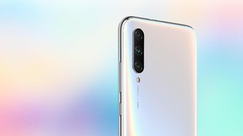 Di bagian belakang, Mi A3 punya tiga kamera. (Foto: Dok. Xiaomi)