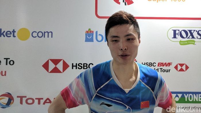 Shi Yuqi dapat banyak dukungan dari penonton Indonesia Open 2019 di Istora (Foto: Putra Rusdi Kurniawan/detikSport) Shi Yuqi dapat banyak dukungan dari penonton Indonesia Open 2019 di Istora (Foto: Putra Rusdi Kurniawan/detikSport)