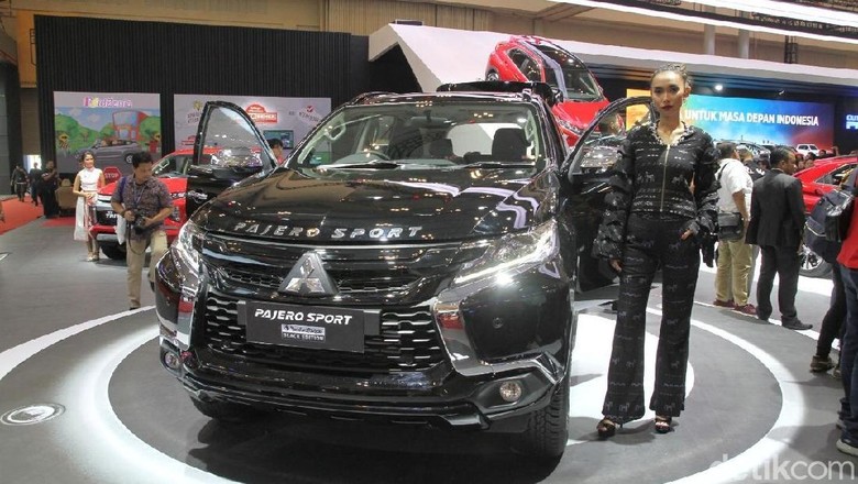 PAJERO SPORT Rockford Fosgate Black Edition Foto: Mitsubishi PAJERO SPORT Rockford Fosgate Black Edition Foto: Mitsubishi