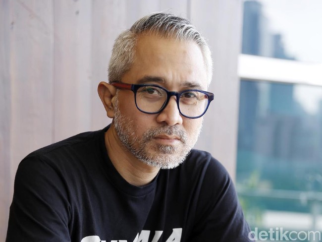Hubungan Lukman Sardi dengan Mendiang Ayah Pascapindah Agama