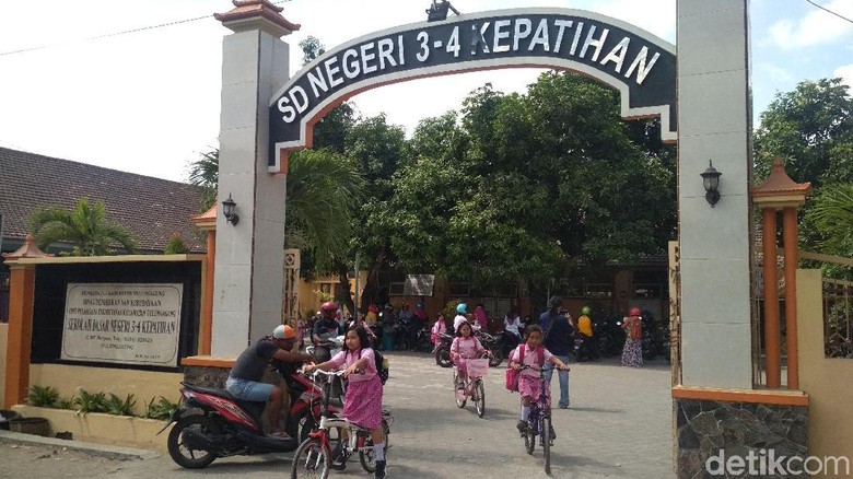31 SD di Tulungagung Dimerger Menjadi 15 sekolah 31 SD di Tulungagung Dimerger Menjadi 15 sekolah