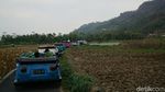 Foto Menembus Pedesaan Magelang dengan Mobil VW Camat