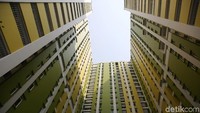 Rusun Pasar Rumput itu terletak di Jalan Sultan Agung, Jakarta Selatan dengan warna doniman hijau kuning.