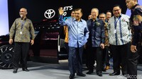 Hadir dalam kesempatan itu antara lain, Wakil Presiden Jusuf Kalla, Menteri Perindustrian Airlangga Hartarto, Presdir dan Wapresdir TAM Yoshihiro Nakata dan Henry Tanoto.