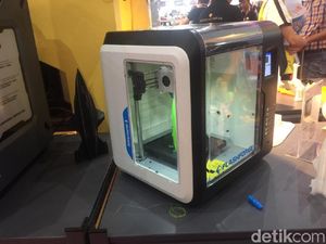 Modal Printer 3D Bisa Bisnis Custom Action Figure hingga Kaki Palsu