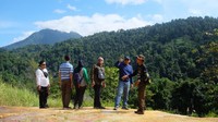 Puncak Gunung Hungayono di Kecamatan Suwawa, Kabupaten Bone Bolango. Traveler bisa mengunjunginya jika liburan ke Gorontalo. (dok. Humas Bone Bolango)