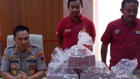 Awalnya, pelaku yang bernama Alfarizi akan dikeluarkan di hadapan para mitra. Namun karena terlalu ramai dan kurang kondusif, maka rencana tersebut batal.
