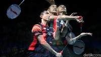 Jonatan Christie memastikan dirinya melaju ke babak perempat final Indonesia Open 2019.