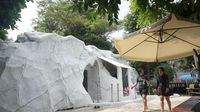 Kolam renang dingin SnowBay berkonsep igloo atau rumah es (dok. SnowBay)