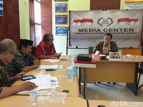 Forum Guru-Ortu Laporkan Indikasi Kecurangan PPDB ke Ombudsman Jabar