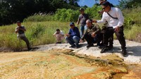 Selain bisa melihat usaha konservasi burung Maleo, traveler juga bisa menikmati aliran air panas di Gunung Hungayono. (dok. Humas Bone Bolango)