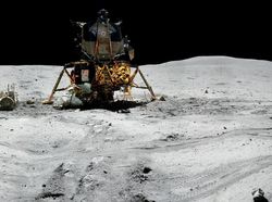 Deretan Foto Panorama Pendaratan Bulan yang Baru Dirilis NASA