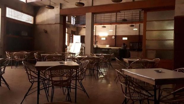 Toko roti legendaris di Bandung