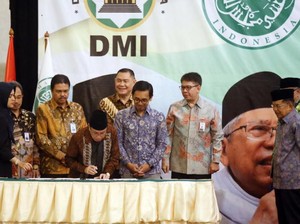Dukung Cashless, JK Gandeng Go-Pay Gagas Kotak Amal Masjid Digital