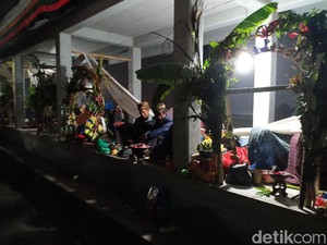 Suku Tengger Rayakan Puncak Hari Raya Yadnya Kasada di Bromo