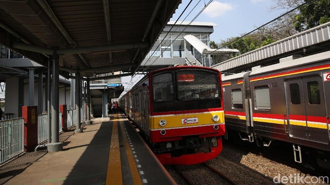 Tiga Rute KRL Disetop Sementara, Cek Jadwalnya di Sini