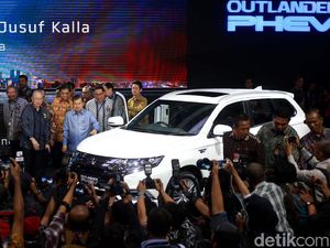 GIIAS 2019: Outlander PHEV, Bukti Teknologi 100 Tahun Mitsubishi