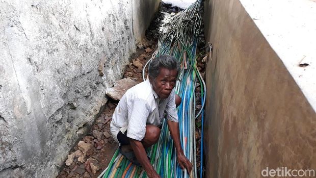 Cerita Warga Desa di Bantul, Sedot Selang Pakai Mulut Demi Air Bersih