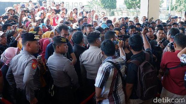 Akal Bulus Investor Bodong Alfarizi Raup Rp 17 M dari Bahan Jamu