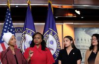 Ini Anggota Kongres Berhijab yang Diserang Trump dengan Komentar Rasis