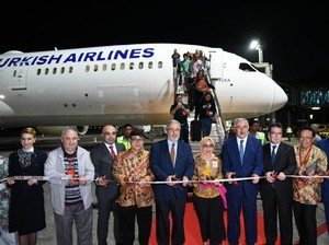Ada Rute Istanbul-Bali, Kemenpar Optimis Capai Target 20 Juta Wisman